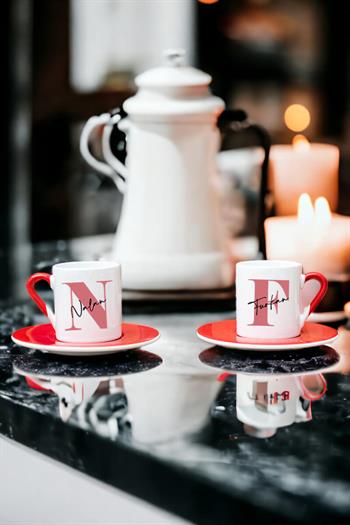 Baş Harfli Üzeri İsim Yazılı İkili Kırmızı Türk Kahvesi Fincanı