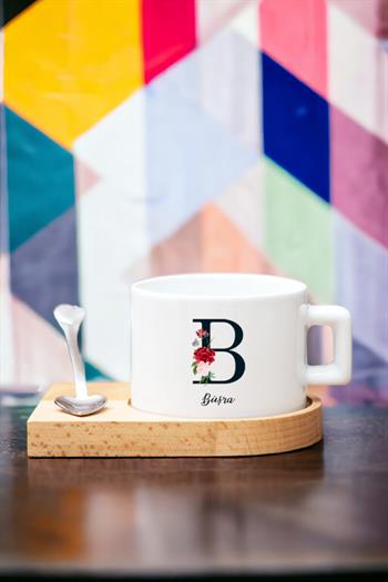 Baş Harfli ve İsimli Ahşap Altlıklı Fincan