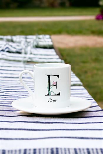 Baş Harfli Yaprak Tasarım Beyaz Türk Kahvesi Fincanı