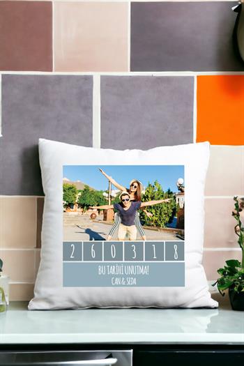 Bu Tarihi Unutma Fotoğraflı Saten Kare Yastık