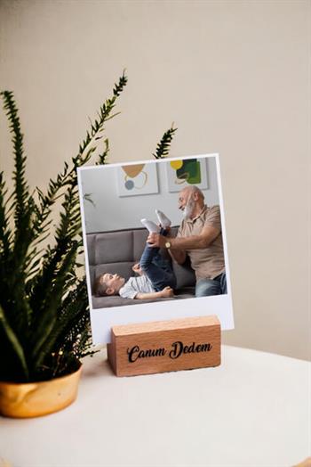 Dedeye Hediye Ahşap Standlı Polaroid Fotoğraf Seti