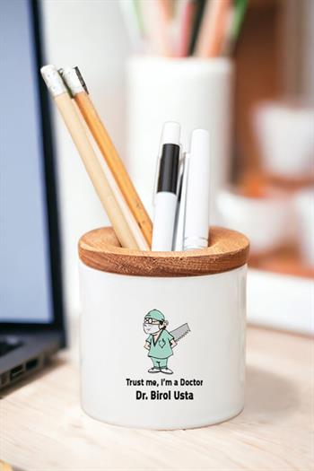 Doktor Esprili Ahşap Kapaklı Kalemlik