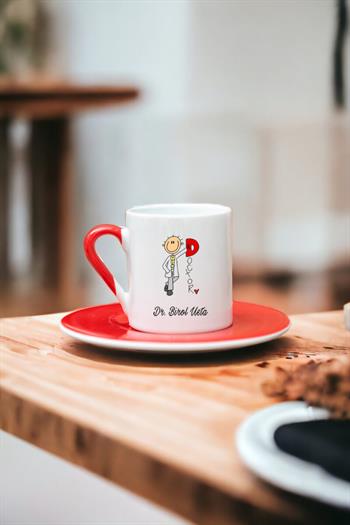 Doktor Karikatürü Renkli Türk Kahvesi Fincanı