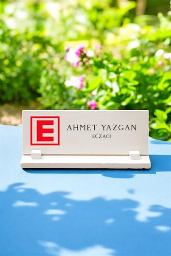 Eczane Açılışına Hediye Eczacı Taş Masa İsimliği