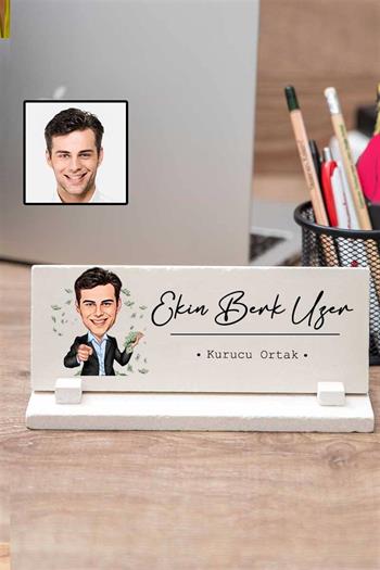 İş Yeri Açan Arkadaşa Hediye Karikatürlü Masa İsimliği