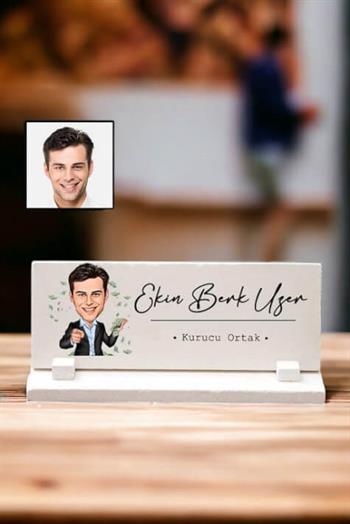Erkeğe Terfi Hediyesi Karikatürlü Masa İsimliği