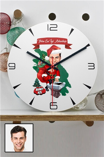 Erkek Arkadaşa Yılbaşı Hediyesi Karikatürlü Ahşap Duvar Saati