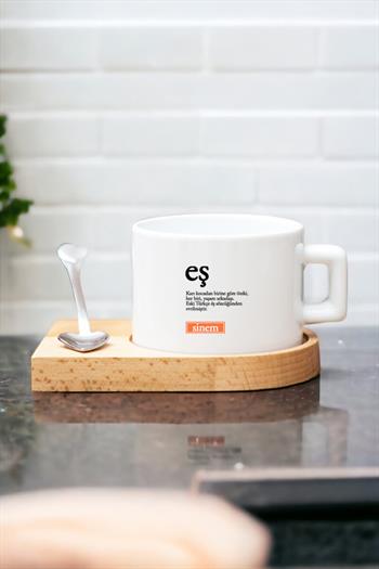 Eş Kelime Anlamı Ahşap Altlıklı Fincan