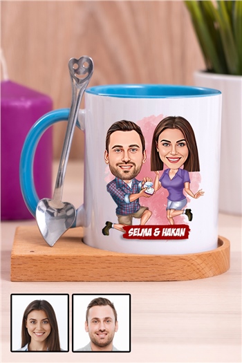 Kız Arkadaşa Yıl Dönümü Hediyesi Karikatürlü Ahşap Altlıklı İçi Renkli Kupa Bardak