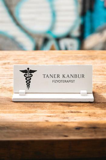 Fizyoterapiste Hediye Doğal Taş Masa İsimliği