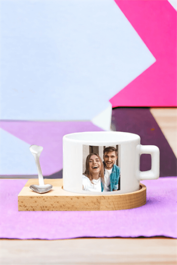 Kişiye Özel Fotoğraflı Ahşap Altlıklı Kahve Fincanı