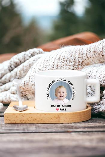 İlk Anneler Günü Hediyesi Fotoğraflı Ahşap Altlıklı Fincan