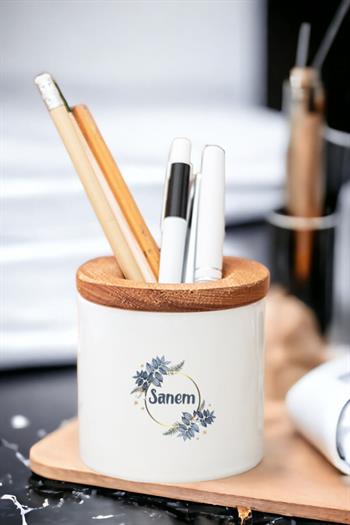 İsme Özel Çiçek Desenli Ahşap Kapaklı Kalemlik