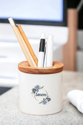İsme Özel Çiçek Desenli Ahşap Kapaklı Kalemlik