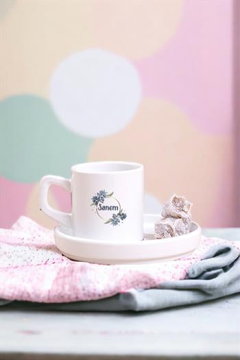 İsme Özel Çiçek Desenli Concept Türk Kahvesi Fincanı