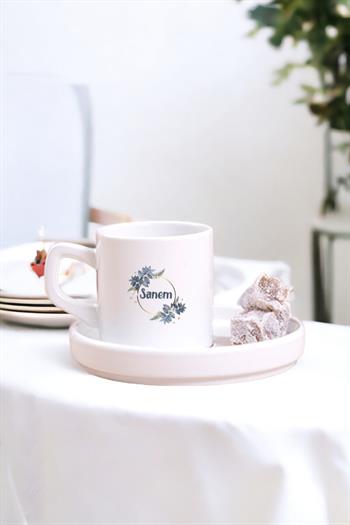 İsme Özel Çiçek Desenli Concept Türk Kahvesi Fincanı