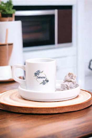 İsme Özel Çiçek Desenli Concept Türk Kahvesi Fincanı