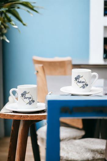 İsme Özel Çiçek Desenli İkili Beyaz Türk Kahvesi Fincanı