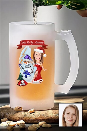 Kadın Arkadaşa Yılbaşı Hediyesi Karikatürlü Bira Bardağı