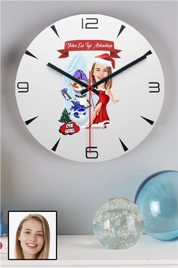 Kadın Arkadaşa Yılbaşı Hediyesi Karikatürlü Ahşap Duvar Saati