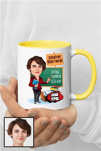 Kadın Edebiyat Öğretmenine Özel Hediye Karikatürlü İçi Renkli Kupa Bardak