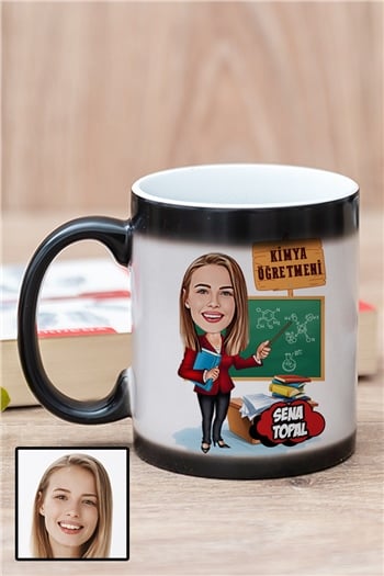 Kadın Kimya Öğretmenine Kişiye Özel Hediye Karikatürlü Sihirli Kupa Bardak