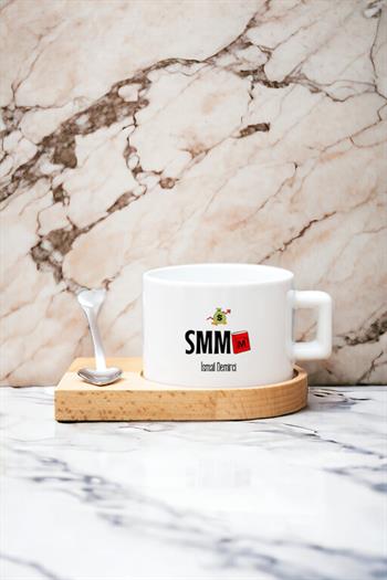 Kadın Mali Müşavire Hediye Kalp Kaşıklı Ahşap Altlıklı Fincan