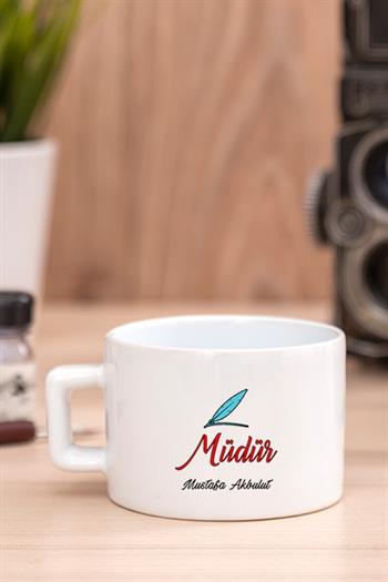 Kadın Müdüre Hediye Kalp Kaşıklı Ahşap Altlıklı Fincan