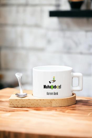 Kadın Muhasebeciye Hediye Kalp Kaşıklı Ahşap Altlıklı Fincan