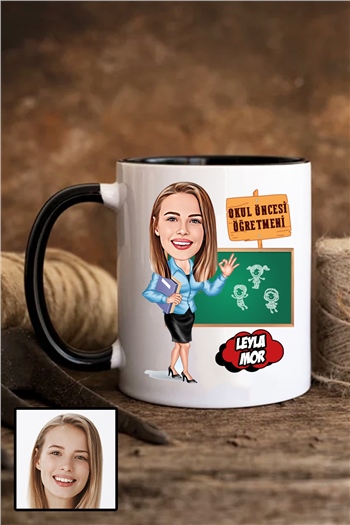 Kadın Okul Öncesi Öğretmenine Özel Hediye Karikatürlü İçi Renkli Kupa Bardak