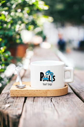 Kadın Polise Hediye Kalp Kaşıklı Ahşap Altlıklı Fincan