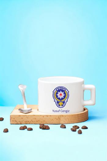 Kadın Polise Hediye Logolu Kalp Kaşıklı Ahşap Altlıklı Fincan