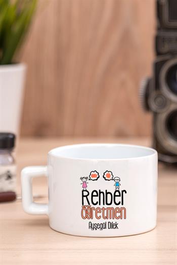 Kadın Rehber Öğretmene Hediye Kalp Kaşıklı Ahşap Altlıklı Fincan