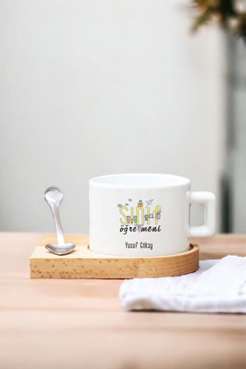 Kadın Sınıf Öğretmenine Hediye Kalp Kaşıklı Ahşap Altlıklı Fincan