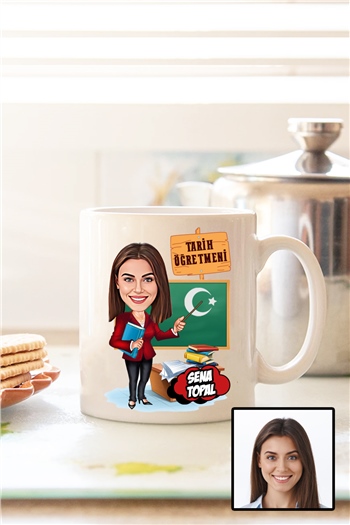 Kadın Tarih Öğretmenine Hediye Karikatürlü Beyaz Kupa Bardak