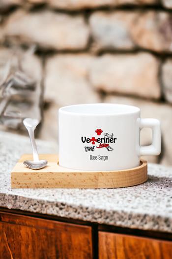 Kadın Veteriner Hekimlere Hediye Kalp Kaşıklı Ahşap Altlıklı Fincan