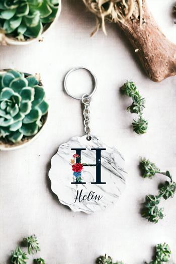 Kadına Hediye Mermer Tasarım Baş Harfli ve İsimli Anahtarlık