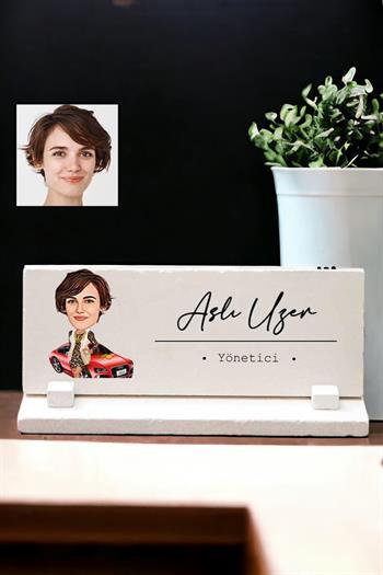 Kadına Yeni İş Hediyesi Karikatürlü Masa İsimliği