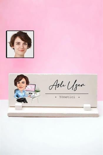 Kadına Yeni İş Tebrik Hediyesi Karikatürlü Masa İsimliği