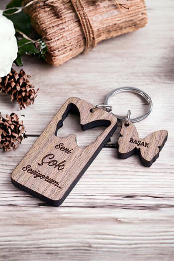 Kadına Hediye Mesajlı ve İsimli Kelebek Tasarım Anahtarlık