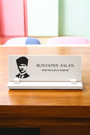 Kişiye Özel Atatürk Baskılı Taş Masa İsimliği