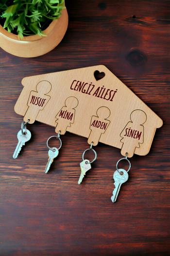 Kişiye Özel Dört Anahtarlıklı Anahtarlık Askısı