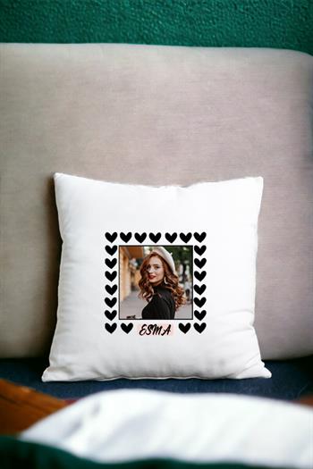 Kişiye Özel Kalp Detaylı Fotoğraflı  Saten Kare Yastık