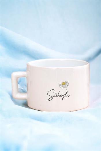 Kişiye Özel Papatya Tasarımlı İsimli Fincan