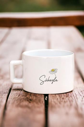 Kişiye Özel Papatya Tasarımlı İsimli Fincan