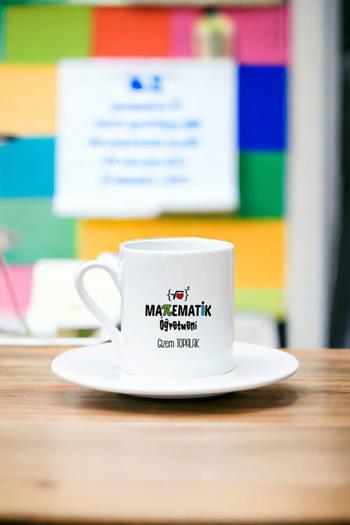 Matematik Öğretmeni Beyaz Türk Kahvesi Fincanı