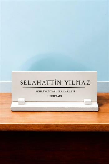 Muhtarlara Hediye Kişiye Özel Muhtar Masa İsimliği