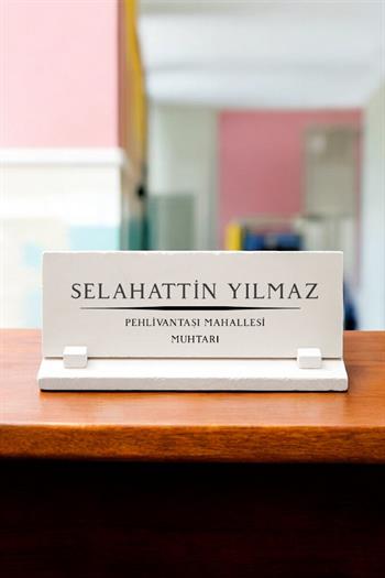 Muhtarlara Hediye Kişiye Özel Muhtar Masa İsimliği