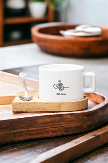 Osmanlı Tuğralı İsme Özel Ahşap Altlıklı Fincan