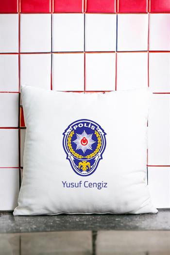 Polis Logolu Saten Kare Yastık